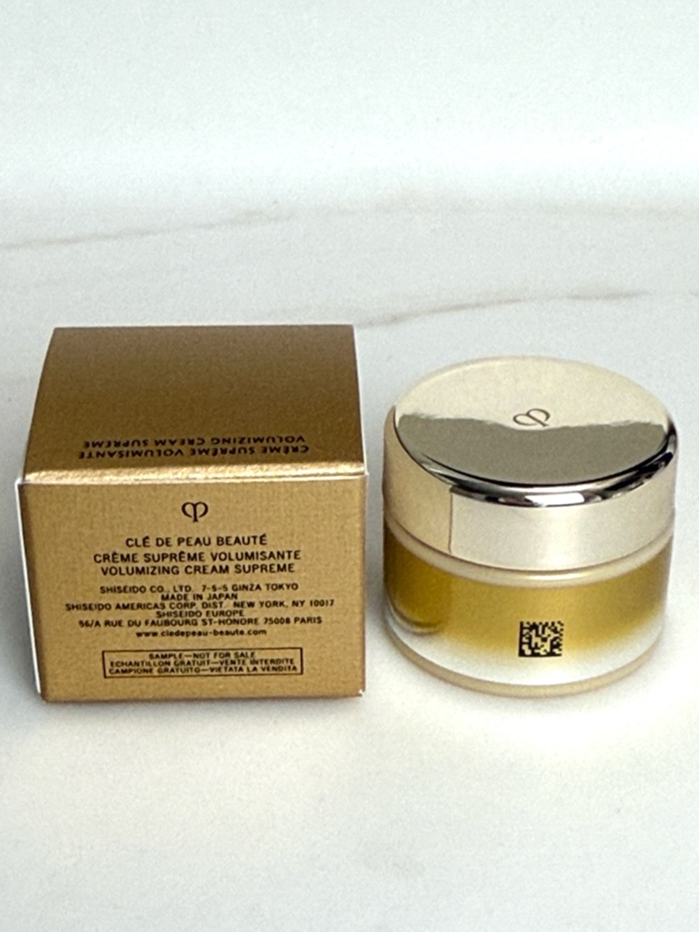Cle de peau - Volumizing Cream Supreme - Picture 4 of 6